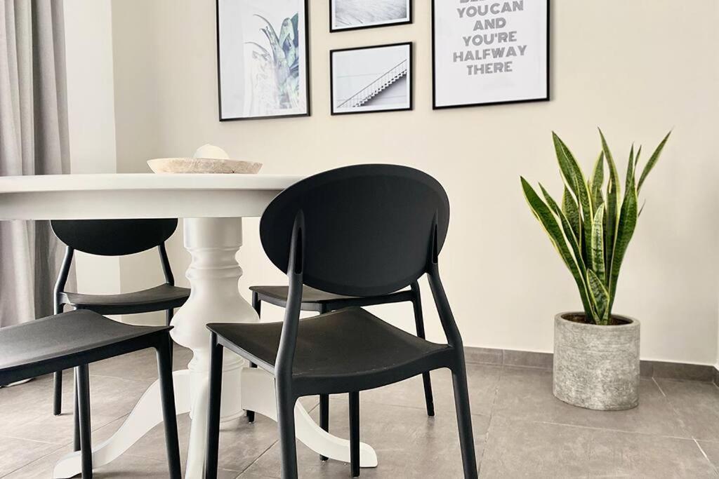 3-bedroom Central, Spacious And Bright Apartment. Héraklion